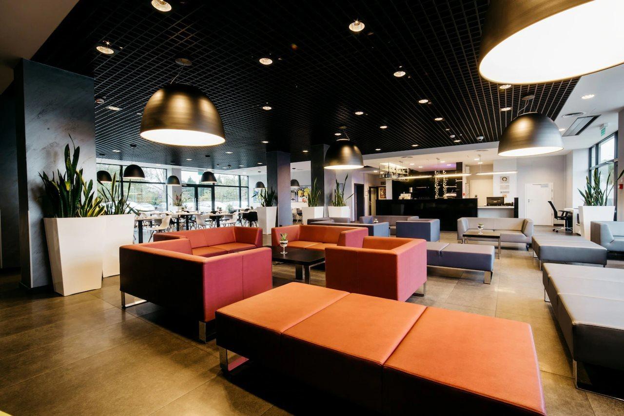 Q Hotel Krakow Luaran gambar