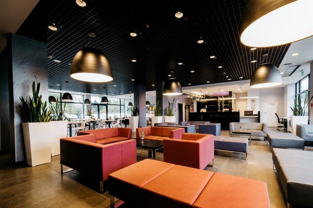 Q Hotel Krakow Luaran gambar
